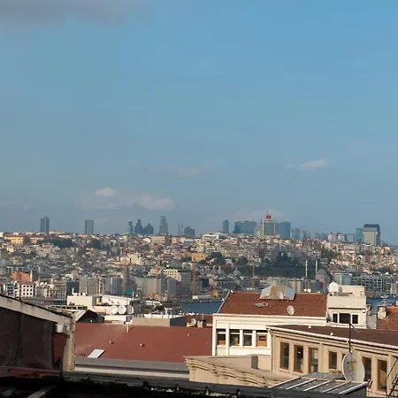 Seven Oldcity Hotel 4*