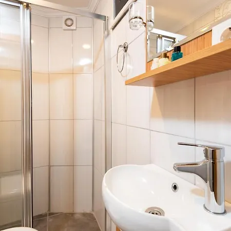 Отель Seven Oldcity 4*