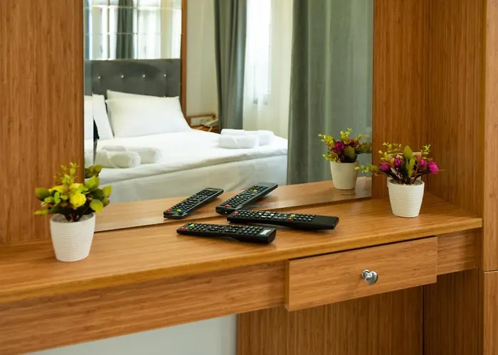 Seven Oldcity מלון