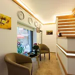 Seven Oldcity 4*