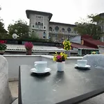 Hotel Seven Oldcity 4*